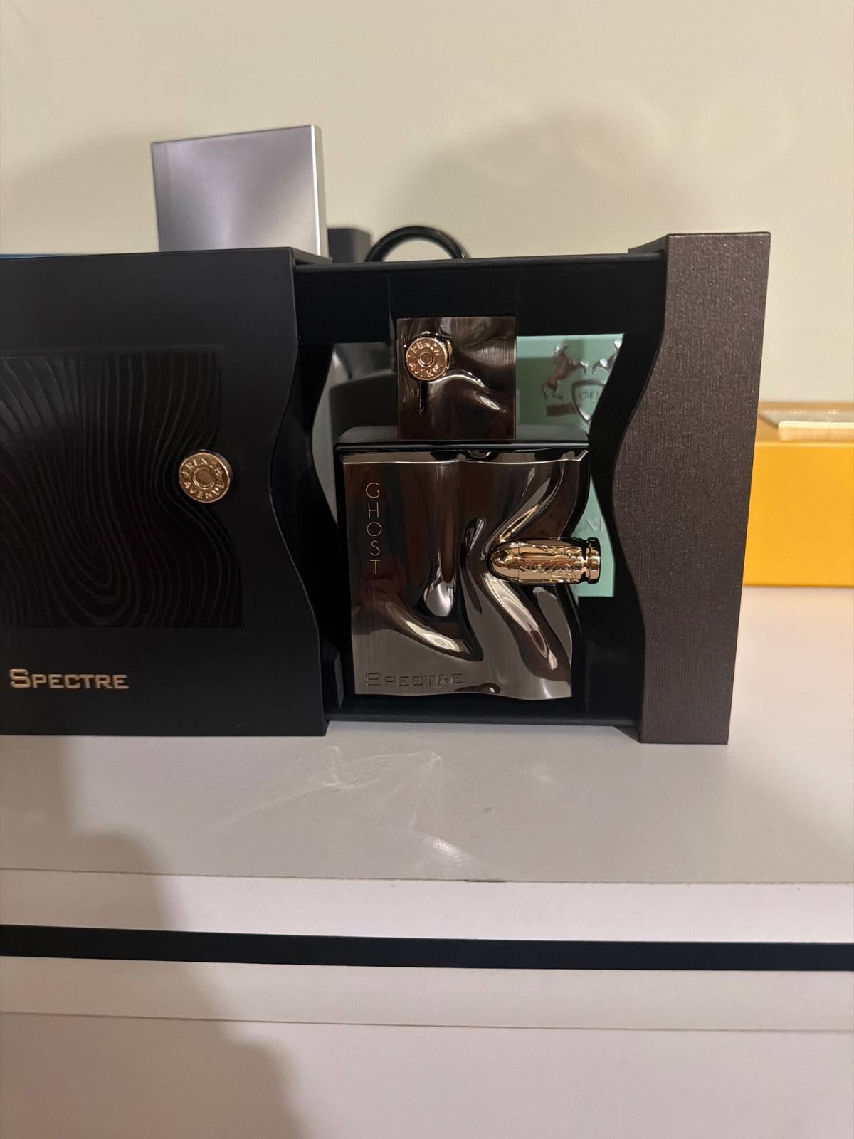 French Avenue Spectre Ghost — photo from the seller